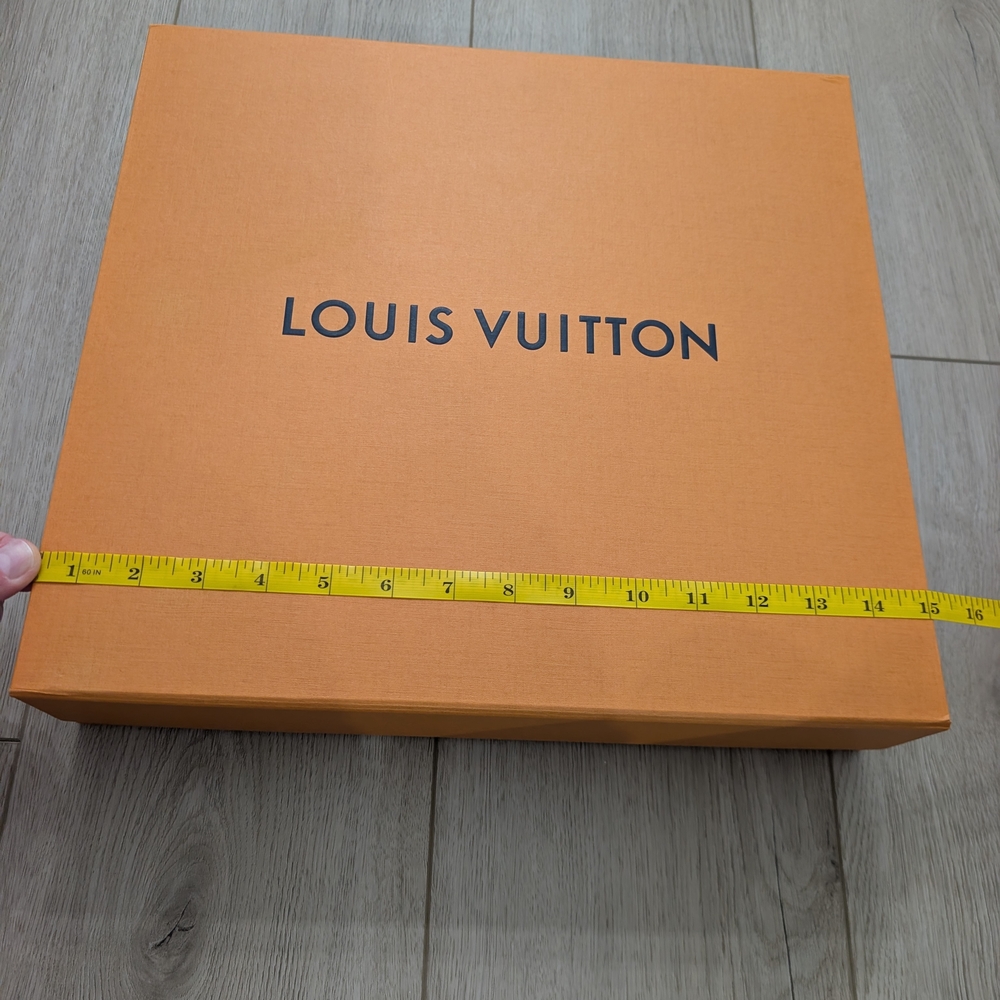 Authentic Louis Vuitton Large Orange Gift Box - Picture 9 of 11
